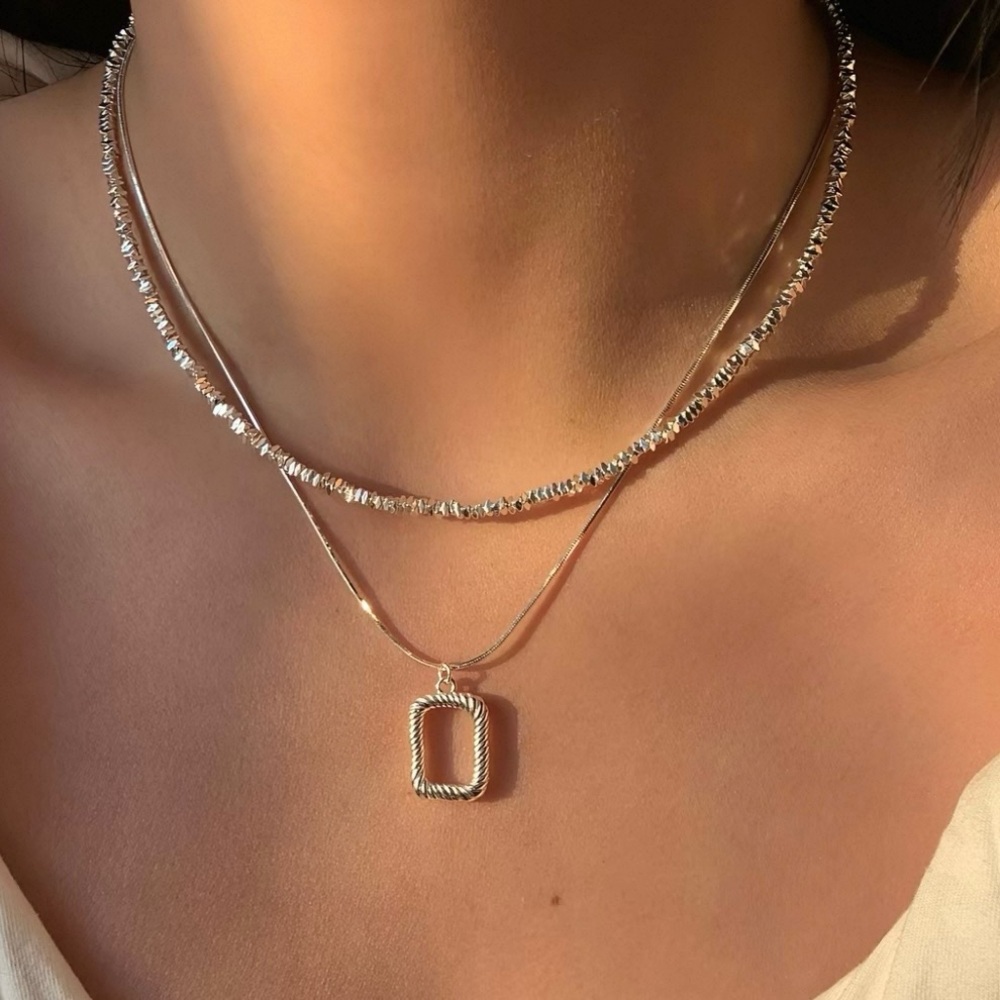 Silver Tone Layered Necklace Set – Textured Choker & Geometric Pendant